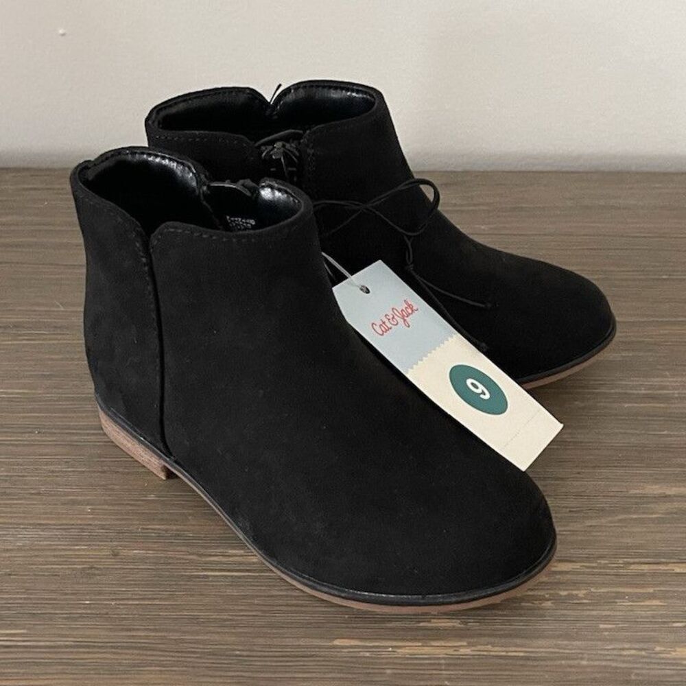 Cat & Jack Girls Black Ankle Bootie Zip Closure Block Heel Rubber Sole Size 9